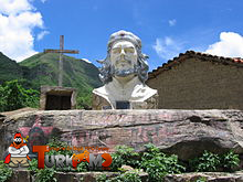 220px-Che_Guevara_statue.png