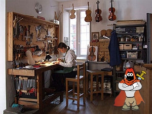 300px-Workshop_luthier.jpg