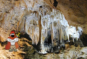 280px-Carlsbad_Interior_Formations.jpg