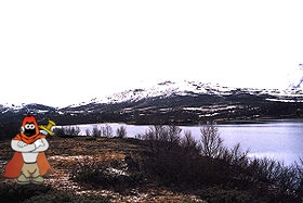 280px-Dovrefjell_lake_in_the_late_fall.jpg