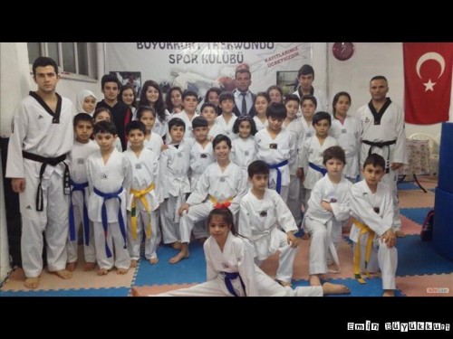 eminbuyukkurttaekwondoIsparta29.jpg