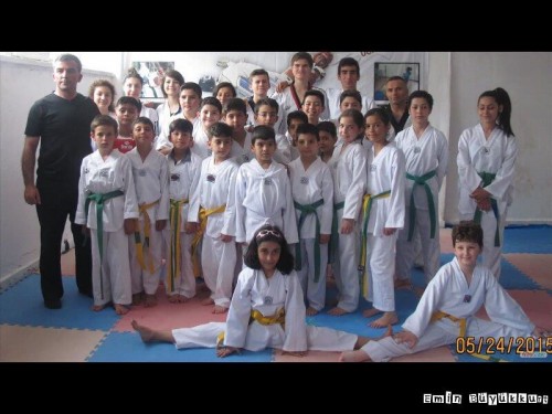 eminbuyukkurttaekwondoIsparta34.jpg