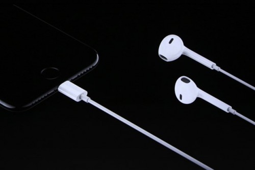iphone7kulaklikgirisi.jpg
