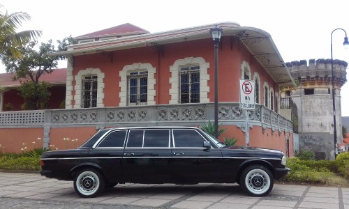 CLASSIC MANSION SAN JOSE COSTA RICA LIMO