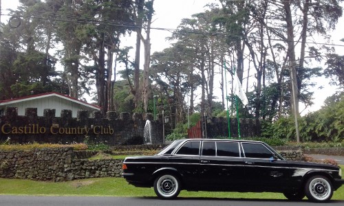 Castillo-Country-Club-San-Rafael-Costa-Rica.-MERCEDES-CLASSIC-LIMOUSINE-RIDES..jpg