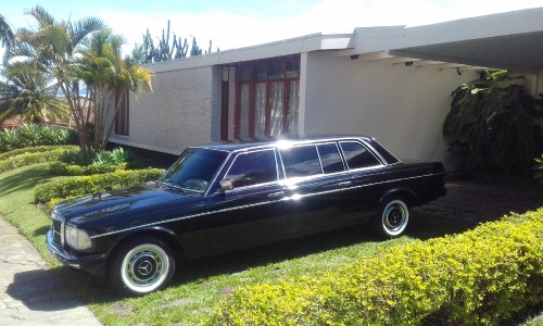 RANCH HOME IN PARADISE. COSTA RICA MERCEDES LIMOUSINE W123 LANG