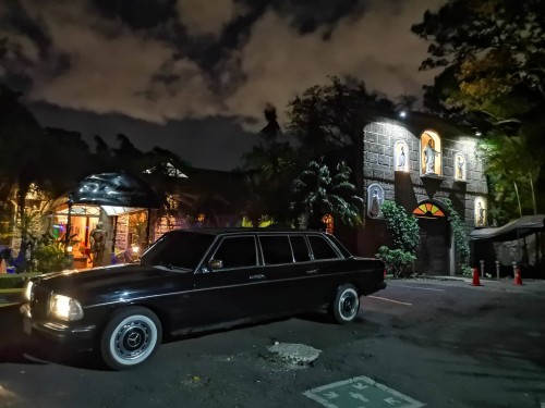 Le-Monastere-restaurant.-San-Rafael-de-Escazu-MERCEDES-LANG-LIMO-SERVICE.jpg