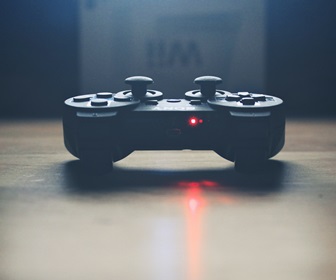 7-Best-Microphone-for-gaming-and-Youtube-Commentary-Featured-Image.jpg