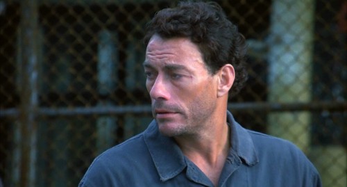In.Hell.2003.1080p.BluRay.DUAL.H264.AAC-hdt.mkv_snapshot_00.39.03_2019.06.14_21.23.06.jpg