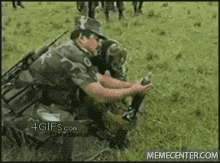 tenor.gif