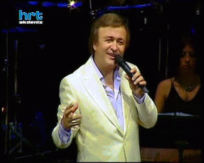 Erol-Evgin-show.gif