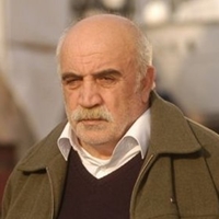 QOqJX1.jpg