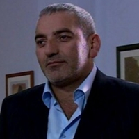 QOqpJ6.jpg