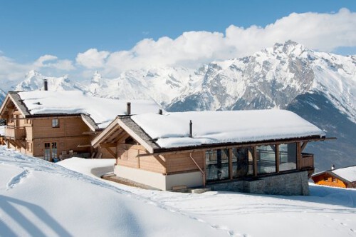 Catered & Self Catered Swiss Alpine Chalets with an Exceptional Holiday Service in Nendaz, Les 4 Vallées

Read More: https://4valleyschaletrental.com/luxury-chalets/