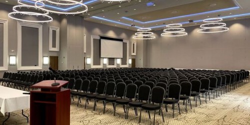 Our Conference Cenprovides you a beautiful banquet facility! Marriott TownePlace Suites Brantford will provide all the expertise needed for your special event. Our attention to detail marks every aspect of our operation.

https://marriottbrantford.com/meetings%2Fconferences