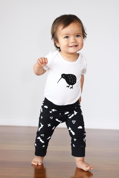 Are you looking for online Baby Clothes in New Zealand? Then it's for you; Fromnzwithlove.co.nz provides you one of the best Baby Clothes in New Zealand at a reasonable price. For more information, visit our website.

https://www.fromnzwithlove.co.nz/