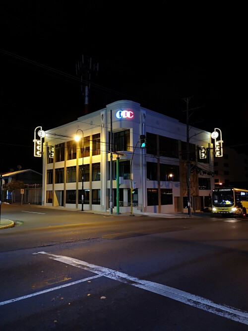 NEON-LIGHTS-COSTA-RICAS-CALL-CENTER.jpg