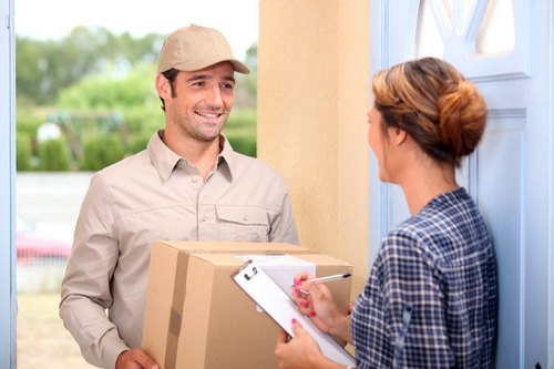 courier-services-worldwide-foreign-parcel-500x500.jpg