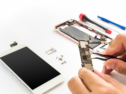 If you want to repair the phone, Then you should come to Officialphonerepair.co.uk. We are the leading hub where we do major and minor issues fixed with perfection.

https://www.officialphonerepair.co.uk/