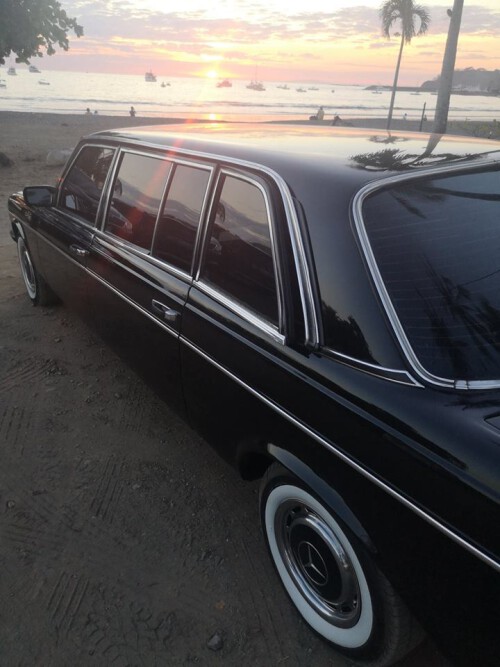 LIMO BEACH SUNSET COSTA RICA