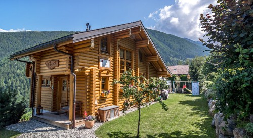 Catered & Self Catered Swiss Alpine Chalets with an Exceptional Holiday Service in Nendaz, Les 4 Vallées

https://4valleyschaletrental.com/luxury-chalets/