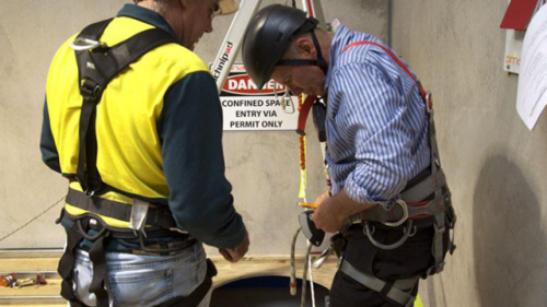 At Safetyfirsttraining.ca, we provide Working at Heights Training courses to the employees of both private & government organizations. Call us today to set up your Working at Heights Training course!

https://www.safetyfirsttraining.ca/course/onsite-training/working-heights-training-ontario/