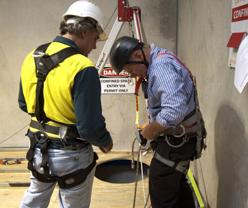 Safetraining.com provides Confined Space Awareness Online Course which helps you to identify hazards, risk categories, roles, and responsibilities. Visit our website today for more information.

https://safetraining.com/course/confined-space-awareness/