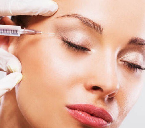 botox-injections-15-years-costmetic-use-wrinkles-791392-1.jpg