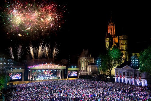 Buy the concert tickets of Andre Rieu live concert 2021 at gold-crest.com and enjoy with your friends and family in Maastricht. Be the part of this awesome event under the moon light sky full of stars!

https://www.gold-crest.com/t_andre-rieu-live-in-maastricht.php