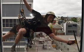 Commercial-Gutter-Cleaning-Services-in-Gold-Coast.jpg