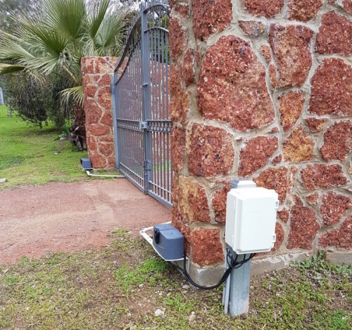 Get-High-Quality-Driveway-Gates-in-Perth.jpg