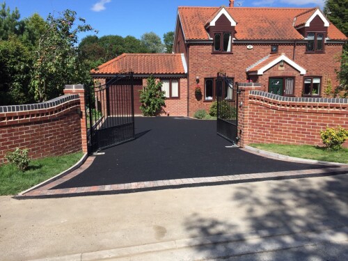 Trusted-Tarmac-Driveways-in-Bournemouth-at-Total-Driveways.jpg