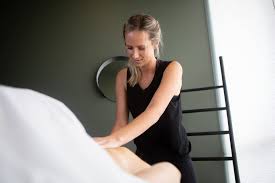 Therapeutic-Massage-in-Christchurch.jpg