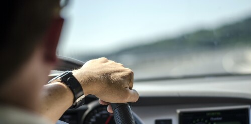 bg-driving.jpg