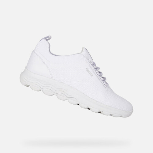 Sneaker low-cut donna, di moderna ispirazione active, ammortizzata e traspirante.In questa versione total white in tessuto effetto maglia, la sneaker Spherica ribadisce la sua attitudine moderna e l'inconfondibile stile active
Prezzo:- €109,90

https://robertocalzature.it/collections/geox/products/spherica-bianca