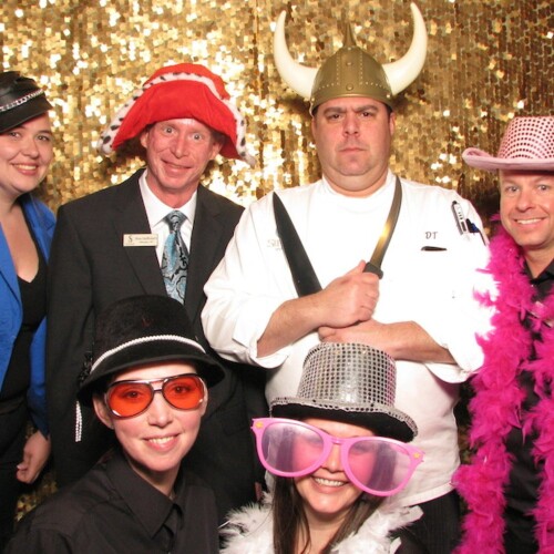 Pop-n Pixels’ outdoor photo booth rental service can give your guests a lot more than simple photos and a fun time inside the photo booth. Yes! Our photo booths are equipped with advanced features to make your party fun and transparent
https://www.popnpixels.com/open-air-photo-booth