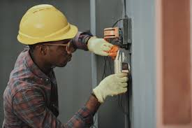 Find-Commercial-Electrician-In-Perth.jpg