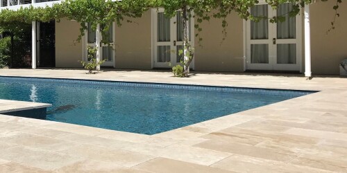 classic-travertine-pavers.jpg