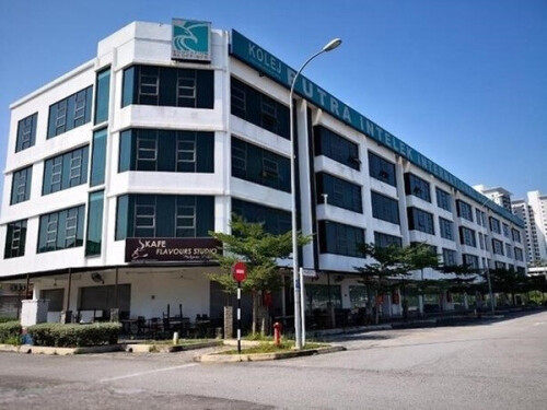 DAlpinia-Business-Park-1.jpg