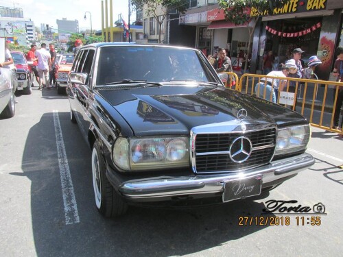 2018-COSTA-RICA-CARNIVAL-PARADE-MERCEDES-LIMOUSINE-CCC.jpg