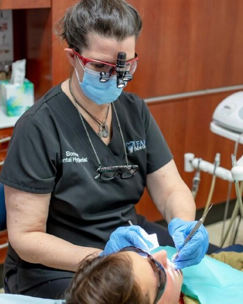 Use online directories and search engines to identify dental offices in Morton Grove, Illinois that provide root canal therapy. Search engines like Google, Yelp, or Healthgrades can be used to locate reviews and dentist contact details in your area.

https://www.ifantisdentalcare.com/dental-care/endodontics/root-canal-treatment/