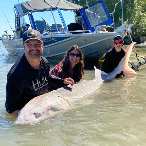 Best-Fraser-River-Sturgeon-Fishing-Charters.jpg