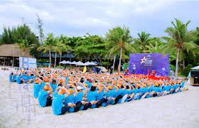 Corporate-Team-Buidling-In-Vietnam.jpg