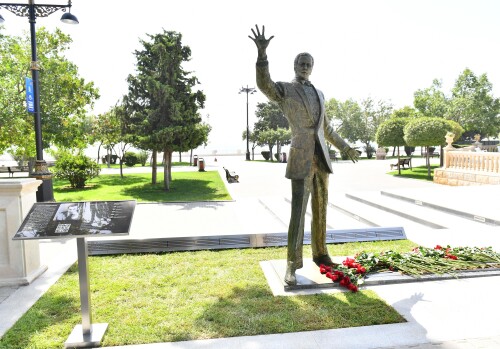 Muslim_magomayev-1.jpg