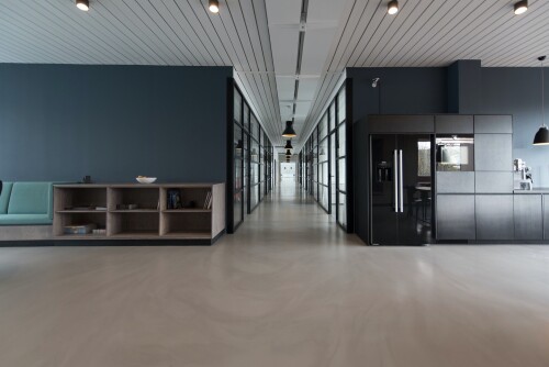 62b9e4a9fd35621eda817ff3_Epoxy-Flooring-Office-Boston.jpg