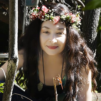 Nazan_Saatci_was_hearing_bells_and_chimes_soon_she_started_to_have_an_unbelievable_fairy_communication.jpg