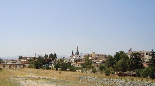 Peristerona_village_and_river_in_the_Republic_of_Cyprus.jpg