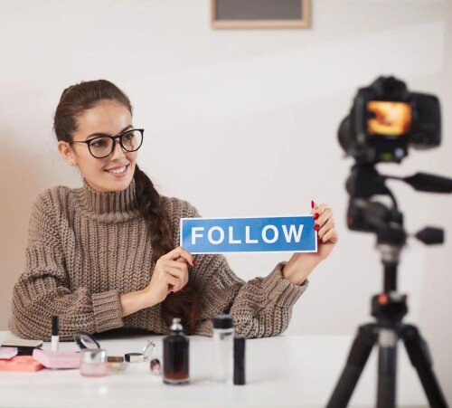 how-to-be-an-influencer.jpg