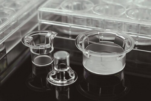 In either clear polystyrene or fully molded well plates, solid plates are. For up to 40x magnification, clear plates have good imaging characteristics.An optimal 24-well plate system using a patented cell-culture plate that enhances cell growth and analysis for a variety of cell-based assays.

https://www.mediray.co.nz/laboratory/shop/consumables/tissue-and-cell-culture/tissue-culture-plate-24-well-collagen-coated-gr662950/