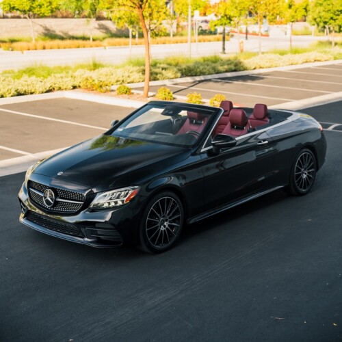 With CaliforniaAutorentals.com, you may live in the height of luxury. Hire a luxury vehicle in Los Angeles and embark on an experience that will never be forgotten.



https://californiaautorentals.com/